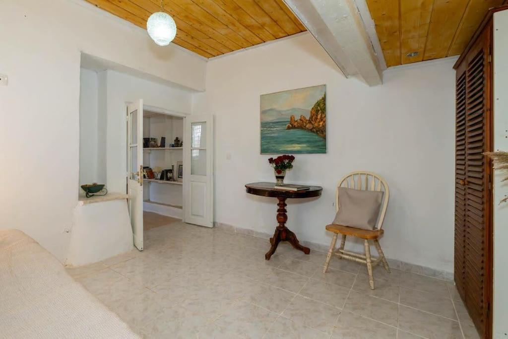 דירות הידרה Chrysa S House מראה חיצוני תמונה